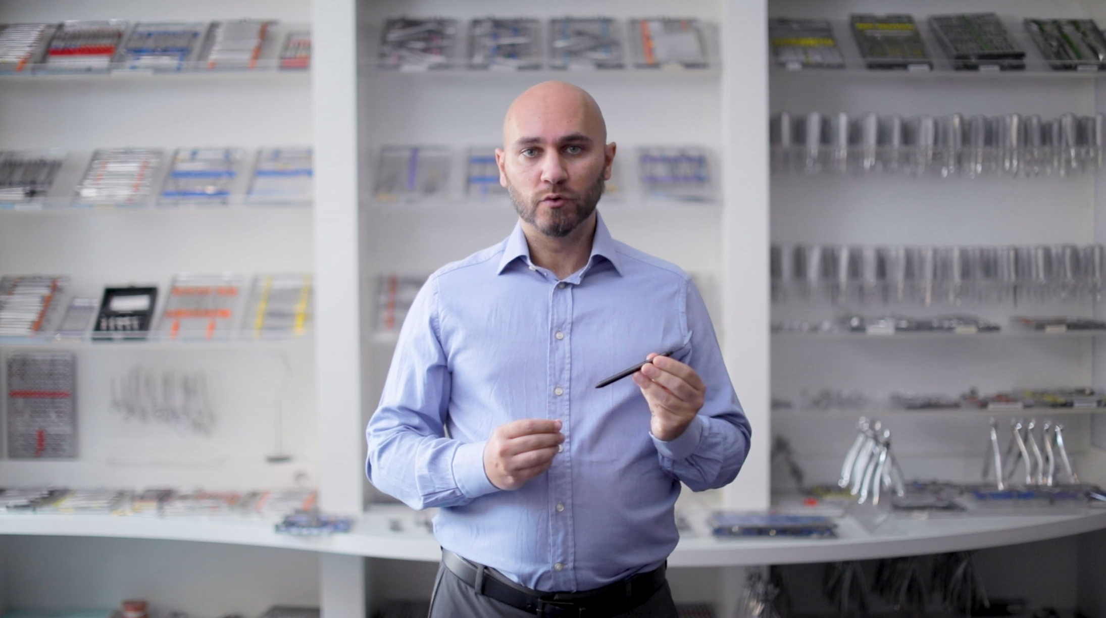 EPISODE 6 See your patients, not your instruments